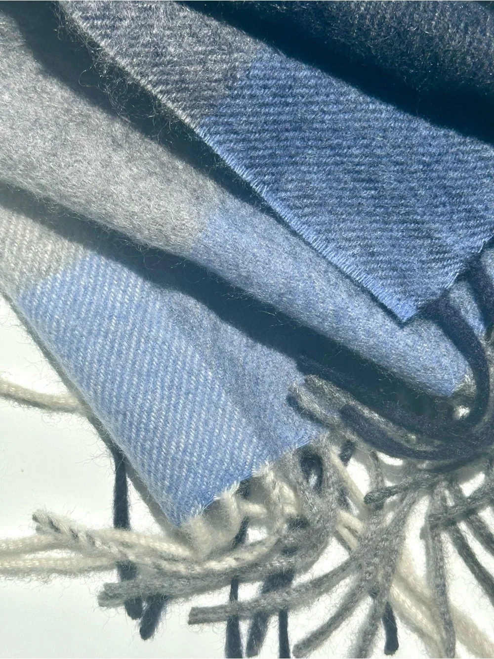Qi Cashmere Blue & Gray Plaid Fringe Scarf, 100% Cashmere, 70”x12”